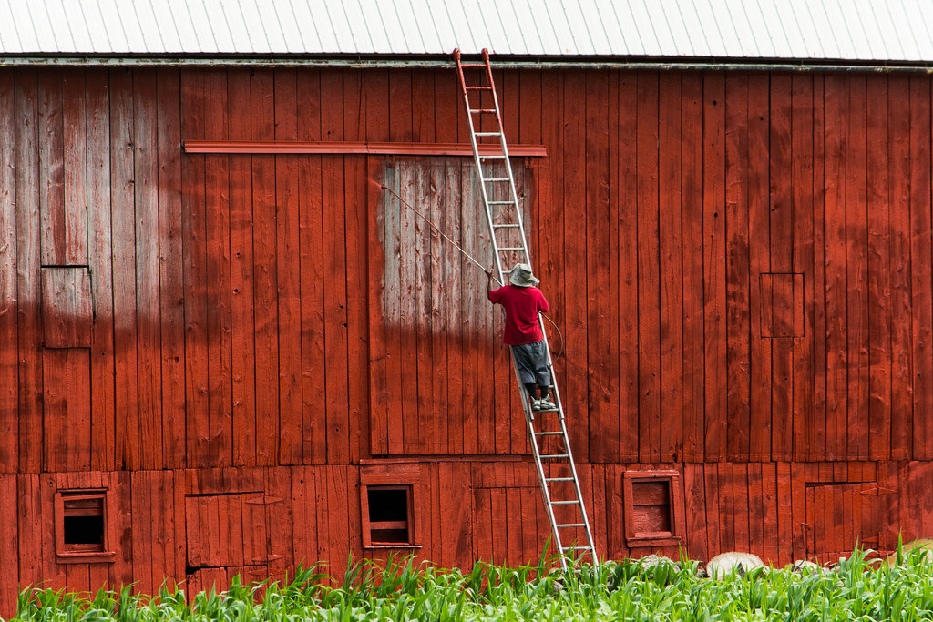paint-the-barn-red