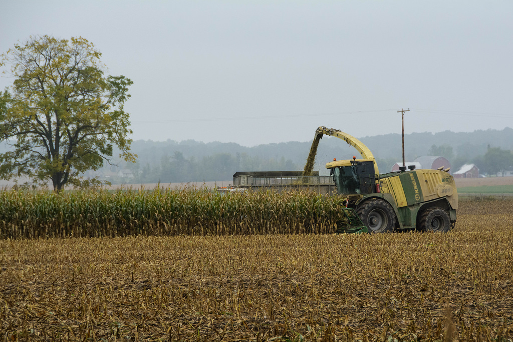 combine-corn-2